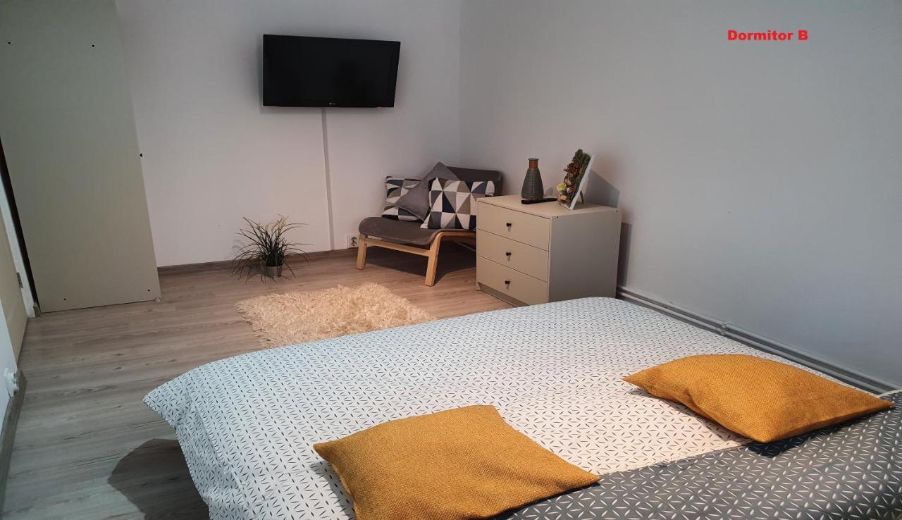 Mia Central Apart, 3 Rooms, 2 Baths, Afi Mall Braşov Buitenkant foto